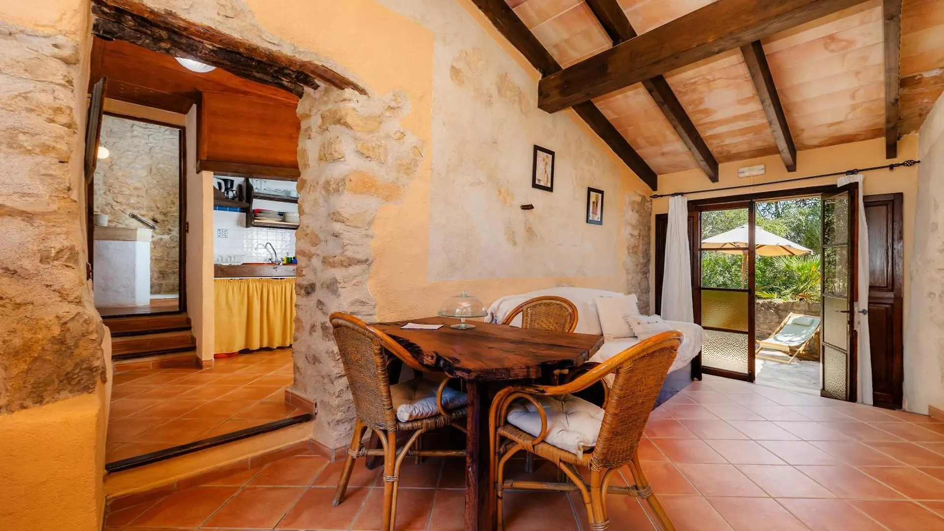 Es Forn Apartment Petra  Spain