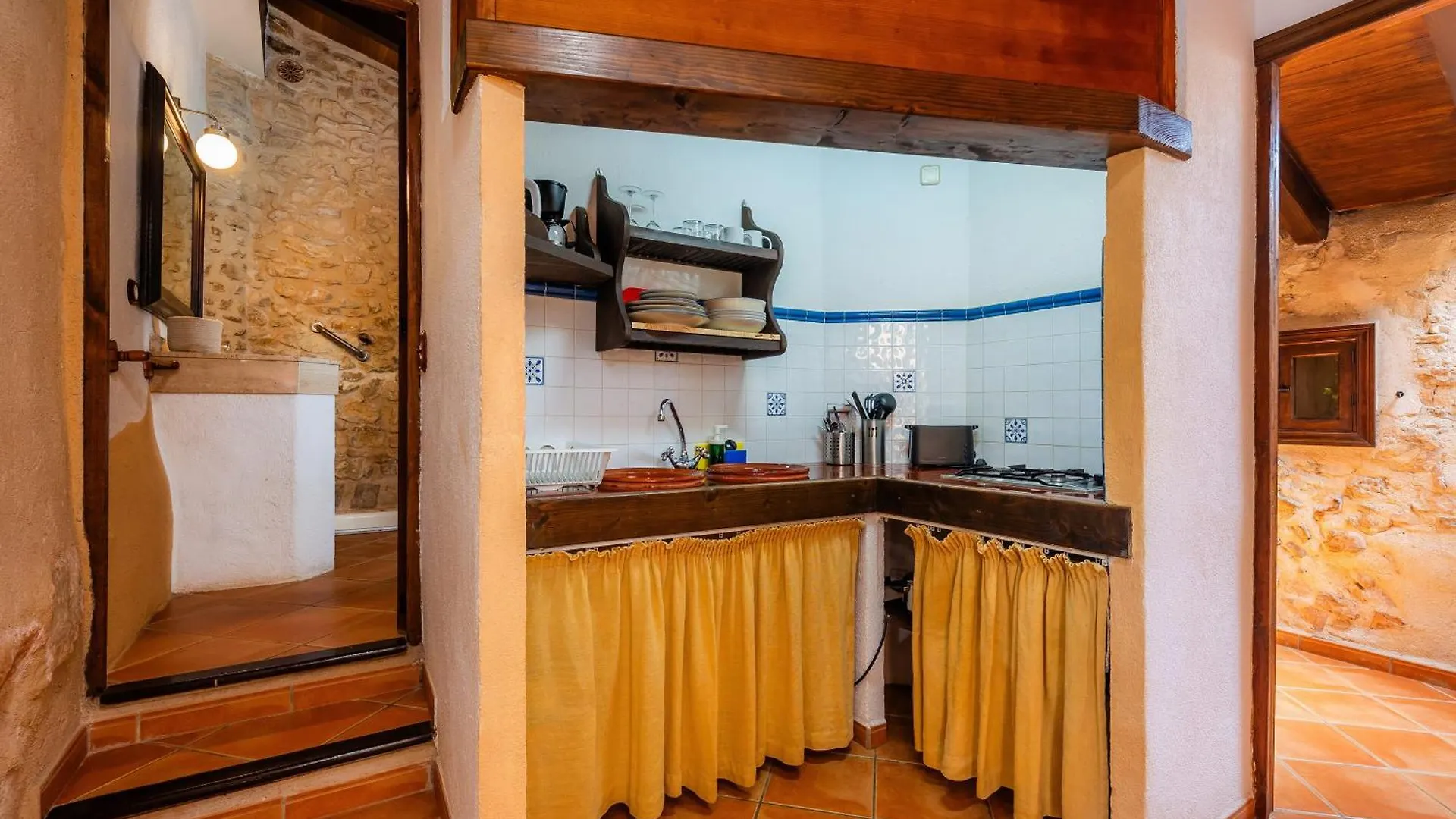 Es Forn Apartment Petra  Spain