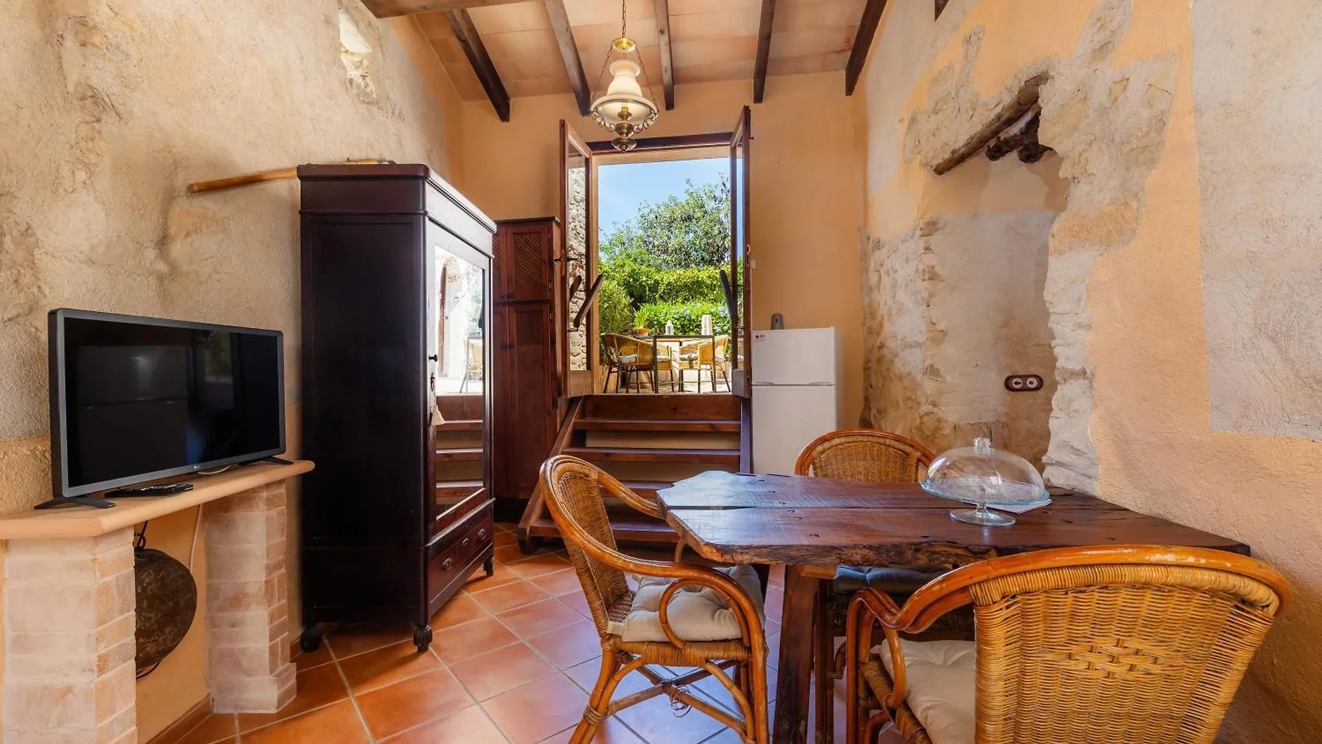 Es Forn Apartment Petra  Spain